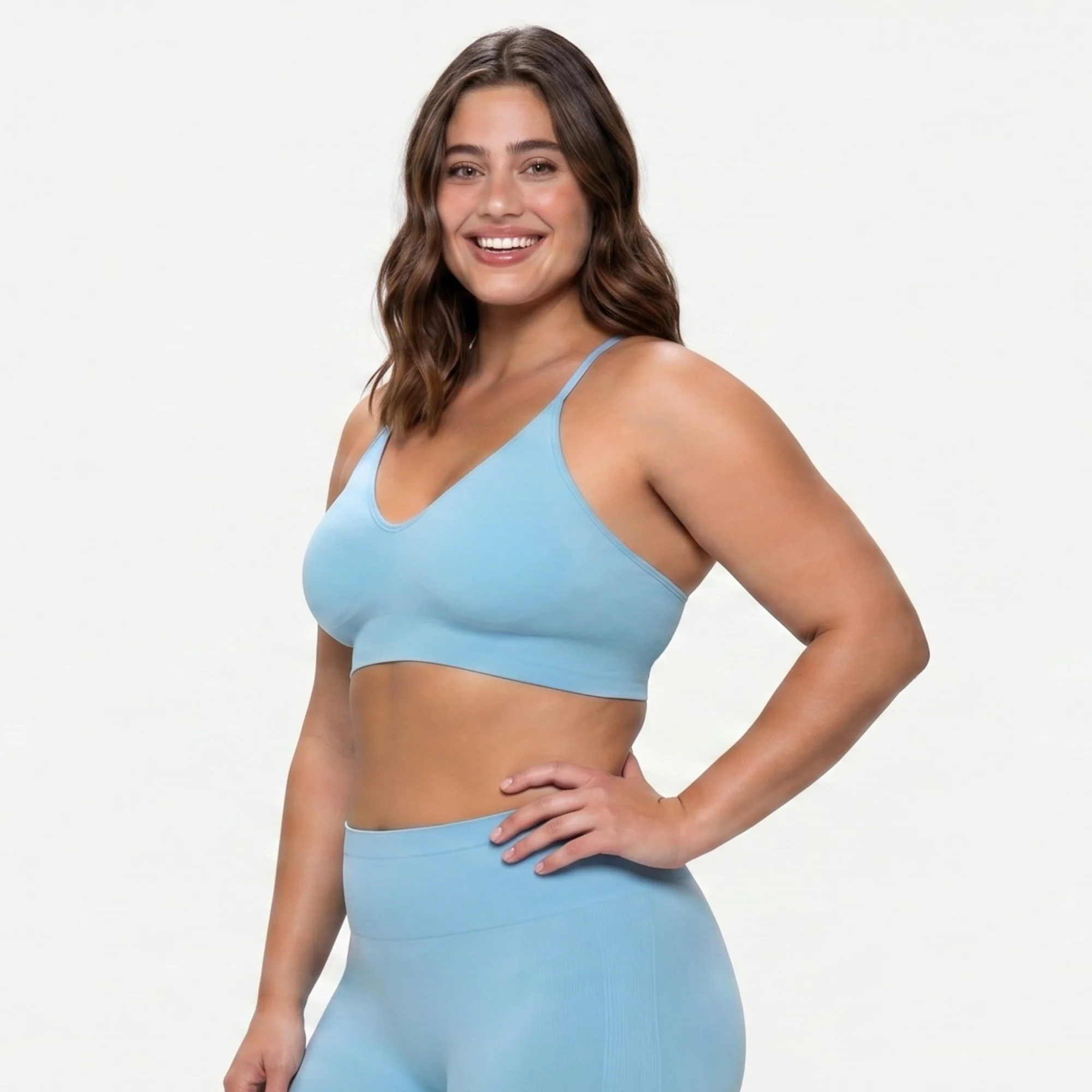 450 The Pullover Bralette - Image 4